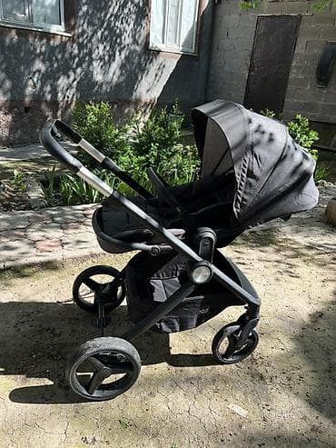 Прогулочная коляска MONI (серый) - Легкая и маневренная, на шасси с