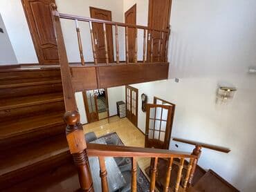 квартира бишкек дом: Дом, 220 м², 8 комнат, Собственник — 17