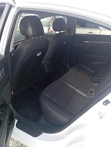 киа на продажу: Hyundai Avante: 2019 г., 1.6 л, Автомат, Бензин, Седан — 1