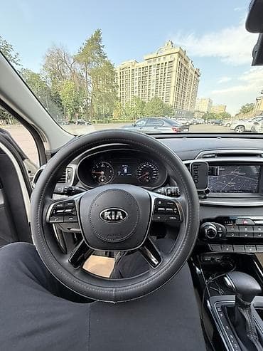соренте: Kia Sorento: 2019 г., 2 л, Автомат, Дизель, Кроссовер — 10