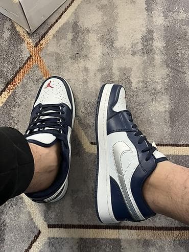 Мужские кроссовки, 43, Air Jordan, Новый, цвет - Синий, Платная доставка