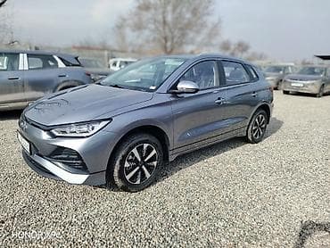 2025: BYD E2: 2025 г., Электромобиль, Хэтчбэк — 5