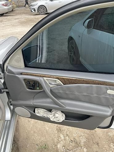 crv 2: Mercedes-Benz E-Class: 2001 г., 3.2 л, Автомат, Бензин, Седан — 4