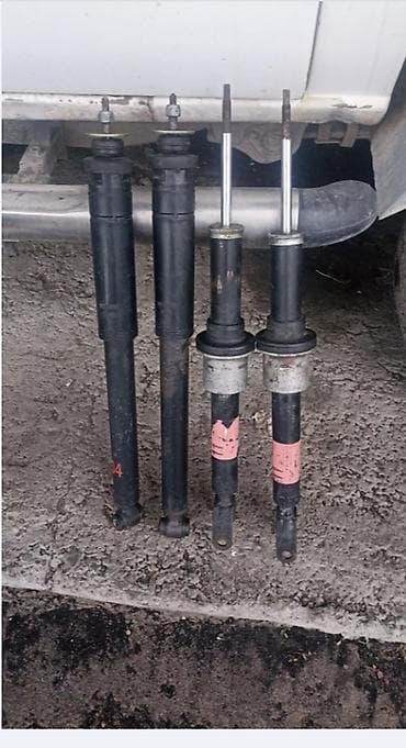 амортизаторы w210: Задний амортизатор, Передний амортизатор Mercedes-Benz Б/у, Оригинал, Германия — 1