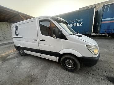 спринтер коротыш пассажирский: Легкий грузовик, Mercedes-Benz, Стандарт, 2 т, Б/у — 8