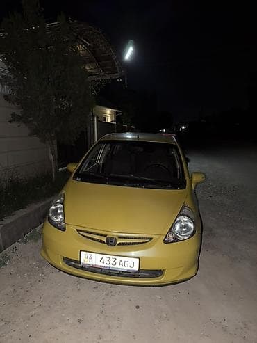 авто бесплатно: Honda Jazz: 2008 г., 1.4 л, Вариатор, Бензин, Хэтчбэк — 2