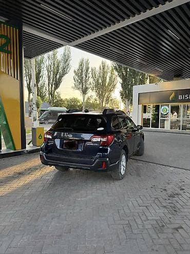 subaru outback 2023: Subaru Outback: 2018 г., 2.5 л, Автомат, Бензин, Универсал — 3