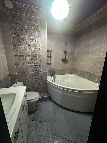 Недвижимость: Элитная 2-комнатная квартира, 100 м², евроремонт, этаж 2/9. Район — 10