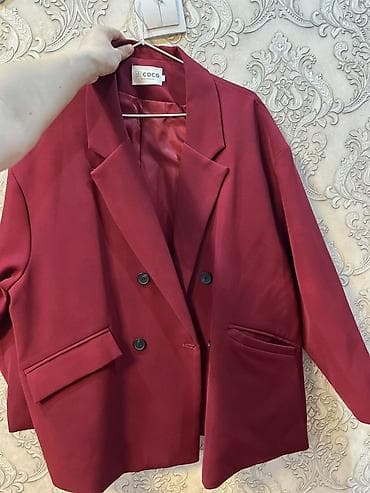 пиджак оверсайз: Каждый по500сом - Цвет: насыщенный бордовый - Крой: двубортный — 1