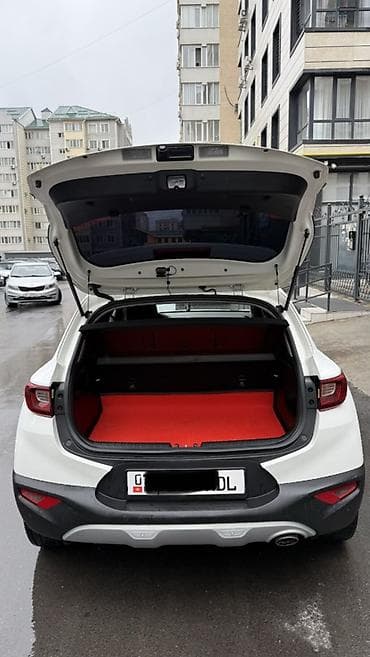 Kia: Kia Stonic: 2018 г., 1.6 л, Типтроник, Дизель, Кроссовер — 6