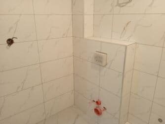 ковры резиновые: Подготовка стен для укладки, Подготовка стен для грунтовки, Резка плитки | Керамическая плитка, Керамогранитая плитка, Стеклянная плитка | Вертикальная укладка, Диагональная укладка, Горизонтальная укладка Больше 6 лет опыта — 21