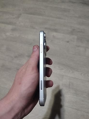 iphone xr корпус 13: IPhone Xr, Б/у, 128 ГБ, Чехол, 100 % — 10