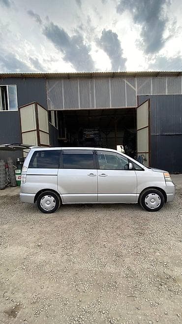 динамик камри 30: Toyota Voxy: 2003 г., 2 л, Автомат, Бензин, Минивэн — 4