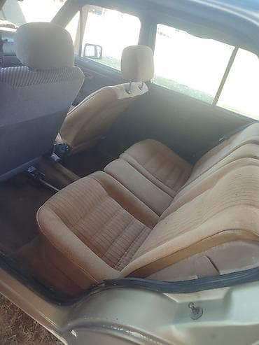 70 сом: Volkswagen Golf: 1995 г., Хетчбек — 5