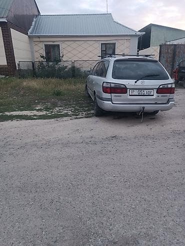 toyota cr: Mazda 626: 2000 г., 2 л, Механика, Бензин, Универсал — 1
