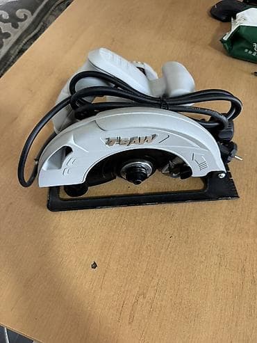 электро пилы: Циркулярные электропилы Новый, От электросети, Crown, Диаметр диска: 185 мм — 1