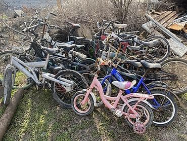 Подборка старых велосипедов разного размера и типа — взрослые