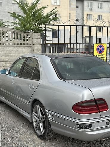 Mercedes-Benz E-Class: 1996 г., 5 л, Автомат, Бензин, Седан — 2