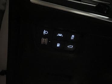 cl 7: Hyundai Grandeur: 2020 г., 3 л, Автомат, Газ, Фастбек — 5