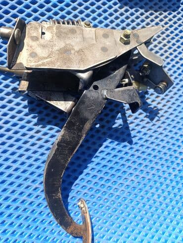 диск ципления 2об дизель цена: Педаль сцепления Номер детали: 36015FC050 Подходит на Subaru Forester — 1