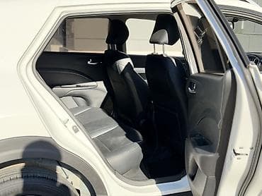 Продажа авто: Kia Stonic: 2019 г., 1.4 л, Автомат, Бензин, Кроссовер — 5