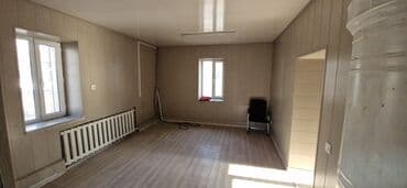 сдаю дом под офис: СДАЮ участок 5 соток под АВТОСАЛОН с офисом 40кв.м. вода, свет — 8