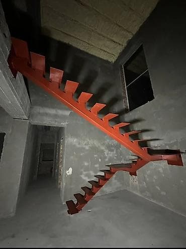Металлическая лестница Для дома, Форма лестницы: Прямая, Стиль: Лофт — 6
