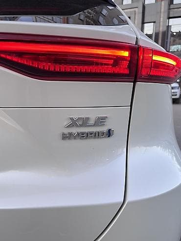 тайота супура: Toyota Venza: 2020 г., 2.5 л, Автомат, Гибрид, Кроссовер — 6