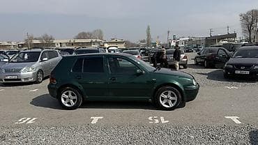 доп приборы: Volkswagen Golf: 1998 г., 2 л, Ручные, Бензин, Хэтчбэк — 3