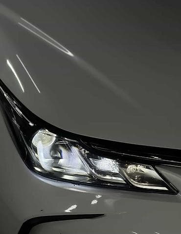 honda corolla: Toyota Corolla: 2022 г., 1.8 л, Робот, Гибрид, Седан — 3