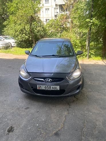 срочно сегодня: Hyundai Accent: 2013 г., 1.6 л, Автомат, Бензин, Седан — 4