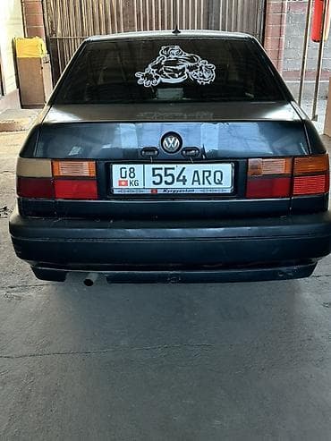 polo sedan: Volkswagen Vento: 1994 г., 1.8 л, Ручные, Бензин, Седан — 4