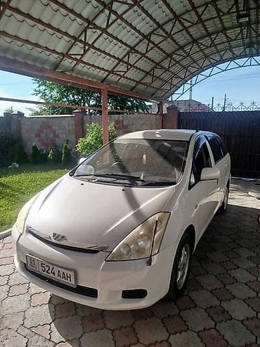Toyota WISH: 2003 г., Автомат, Бензин, Универсал