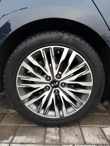 авто в такси: Kia K7: 2019 г., 2.5 л, Автомат, Бензин, Седан — 9