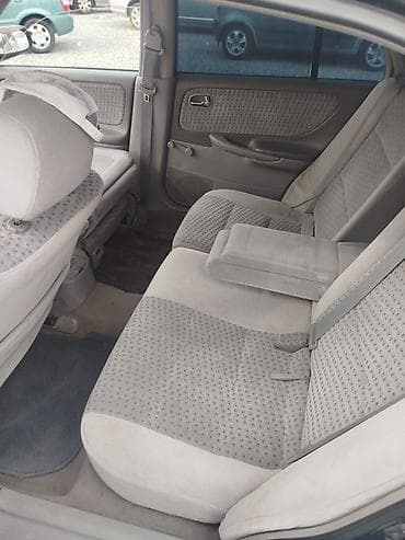 Mazda 626: 2000 г., 1.8 л, Механика, Бензин, Хэтчбэк — 5