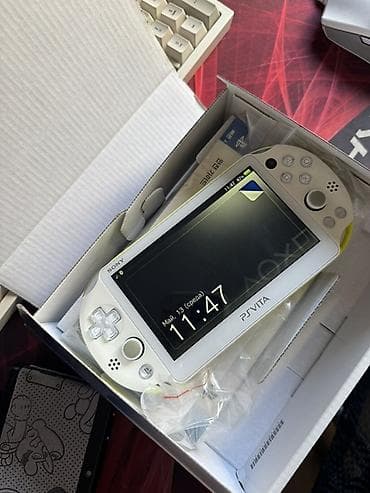 PSP (Sony PlayStation Portable): PlayStation vita slim, белый-лайм, идеальное состояние, полный — 5