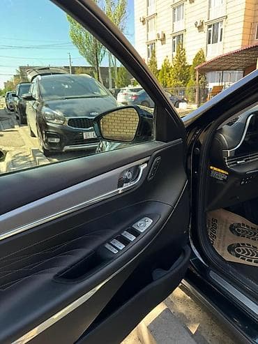 Продажа авто: Hyundai Grandeur: 2020 г., 3.3 л, Автомат, Бензин, Седан — 6