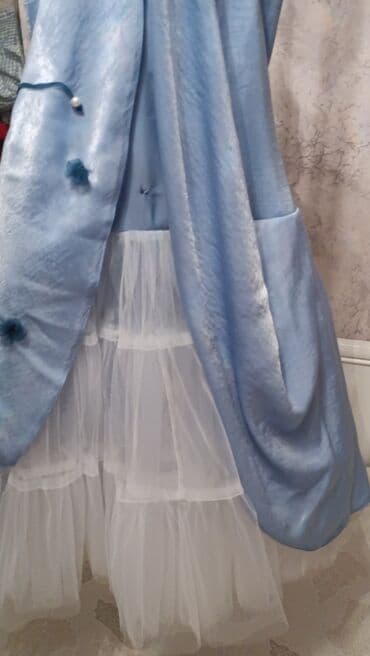 на 11 лет: Детское платье, цвет - Голубой, Б/у — 5