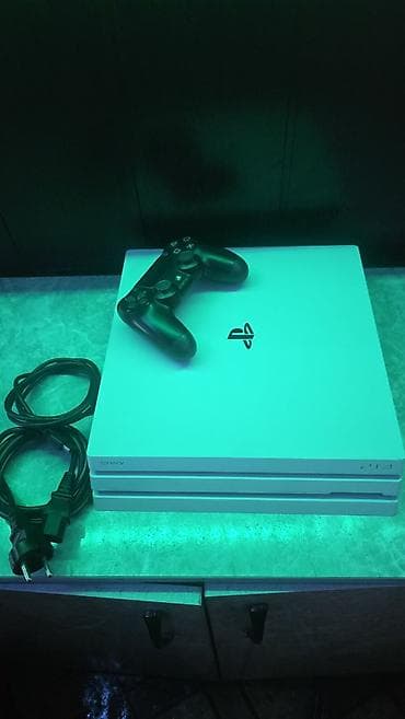 переходник для наушников с микрофоном для ноутбука: Sony PlayStation 4 Pro (белая) - Модель: PS4 Pro (CUH‑7xx, белый цвет — 2