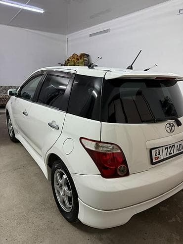 mazda 5: Toyota Ist: 2003 г., 1.3 л, Автомат, Бензин, Седан — 5