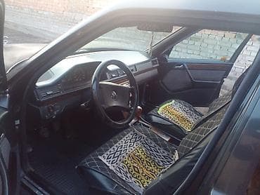 ом 642: Mercedes-Benz W124: 1990 г., 2 л, Механика, Бензин, Универсал — 6