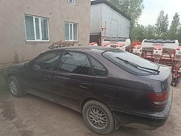 авто кытай: Toyota Carina E: 1992 г., 2 л, Механика, Бензин, Лифтбек — 10