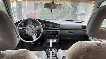 handa fit: Mazda 626: 1989 г., 2 л, Механика, Бензин, Лифтбек — 8