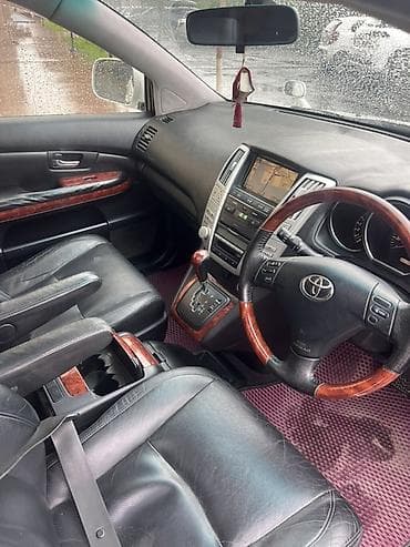 справа: Toyota Harrier: 2004 г., Автомат, Бензин, Кроссовер — 6
