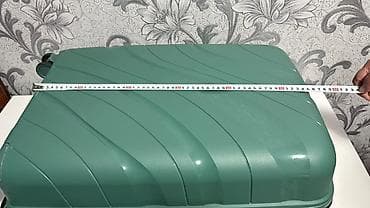 Күмүш зер буюмдар: Чемодан на колесах, зеленый - Жесткий корпус с рельефными линиями — 7