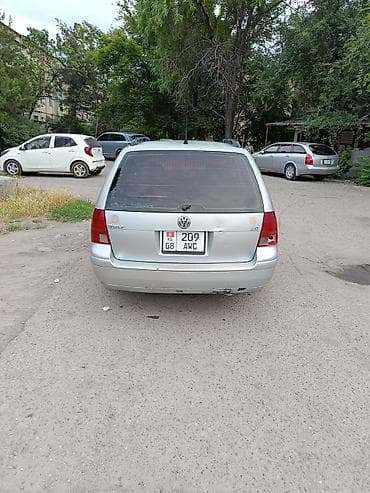 camry universal: Volkswagen Golf: 2000 г., 2 л, Автомат, Бензин, Универсал — 6