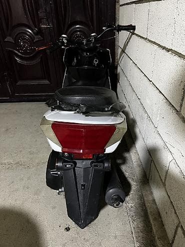 lalafo scooter: Стант проект М8 150cc сатылат, вложение только по пластику Вид😍 Тяга — 4
