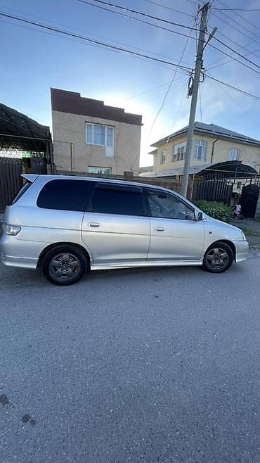 дверная карта toyota gaia: Toyota Gaia: 2000 г., 2 л, Автомат, Бензин, Минивэн — 3