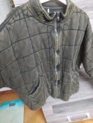 теплый и удобный: Продаю шикарнаятеплая,новая,х/б куртка, производство Индия размер — 18