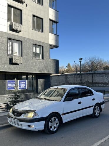 Продажа авто: Toyota Avensis: 2001 г., 1.8 л, Механика, Бензин, Седан — 4